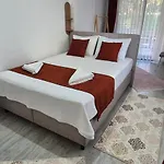 Poyraz Apt *