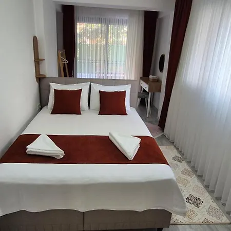 Poyraz Apt * Fethiye
